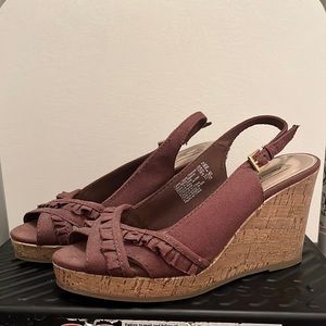 Brown Cork American Eagle heels